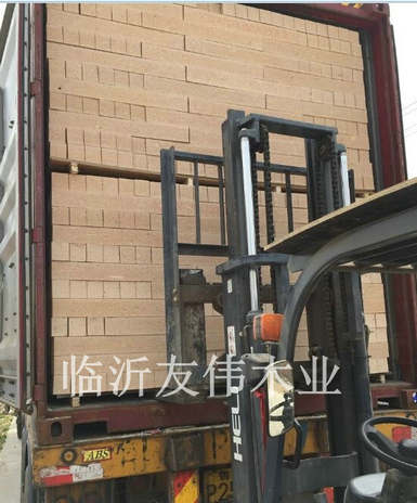 托盤膠墩用來做什么，選擇需考慮哪些方面？